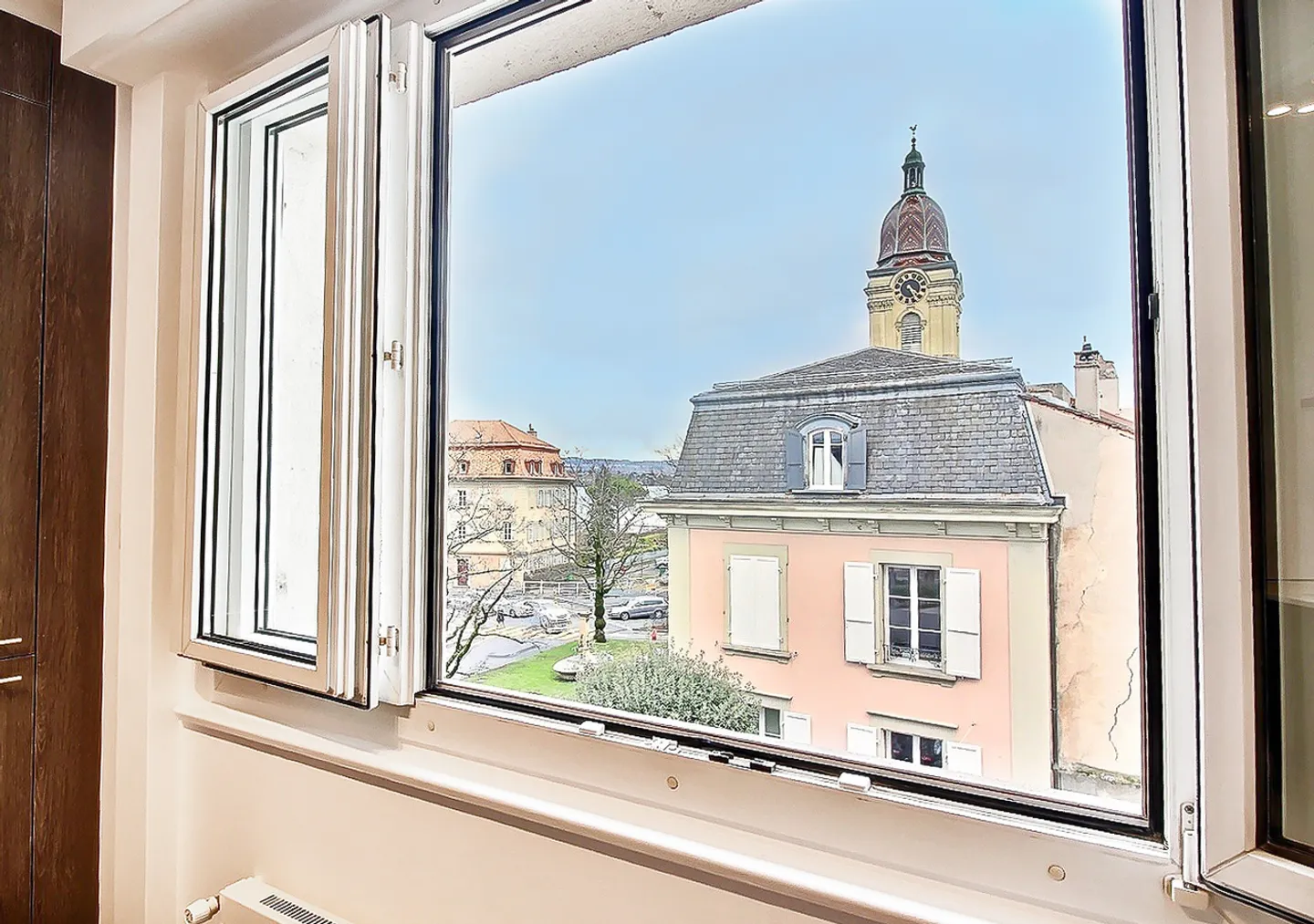 Appartamento ristrutturato di 2,5 locali con balcone - Hypercentro di Morges - Foto 11 di 12
