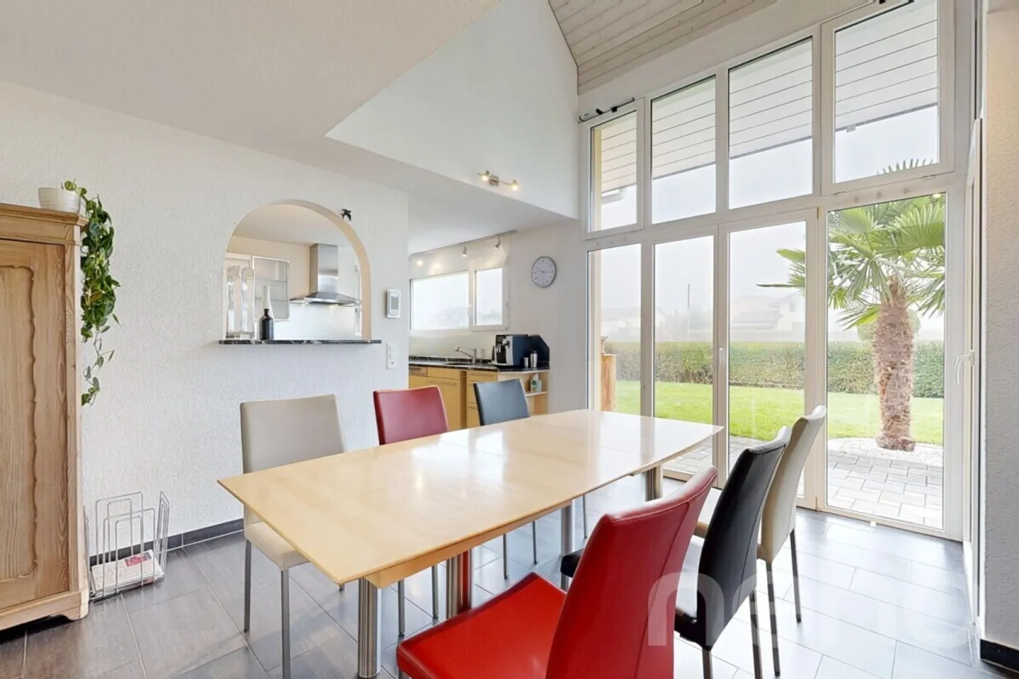 Family-friendly living with modern comfort - Photo 5 of 12