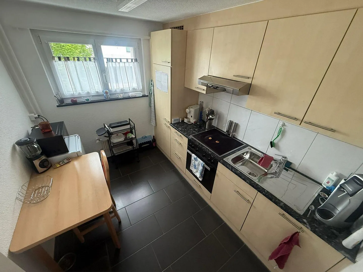 Appartamento 3.5 stanze in una posizione tranquilla a Bettwiesen - Foto 5 di 13