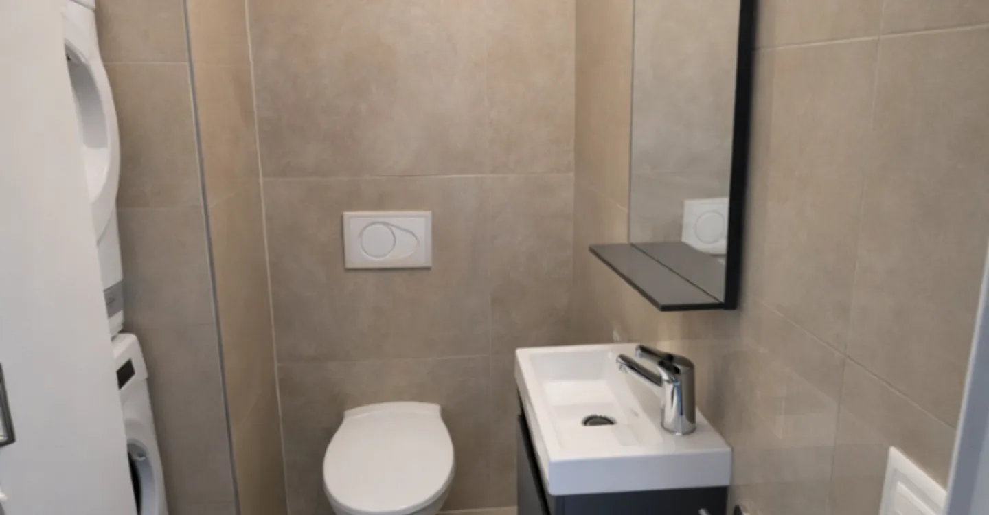 4,5-Zimmer-Wohnung - 118 m² - 2 Parkplätze - Vollständig renoviert - Foto 6 von 8