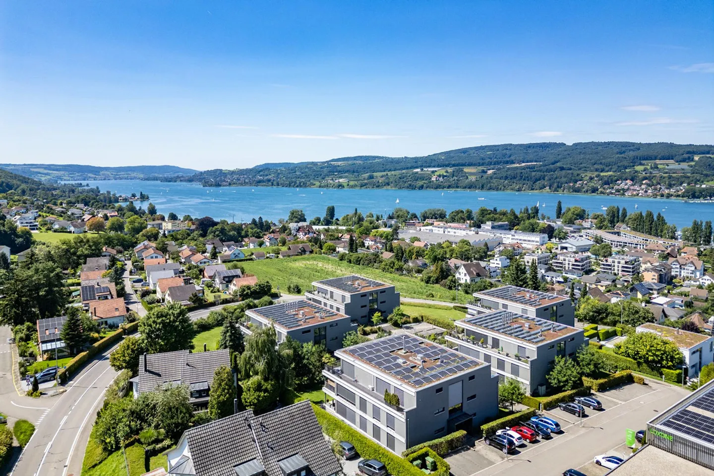 Stilvolle Wohnung mit Seesicht - Foto 3 von 15