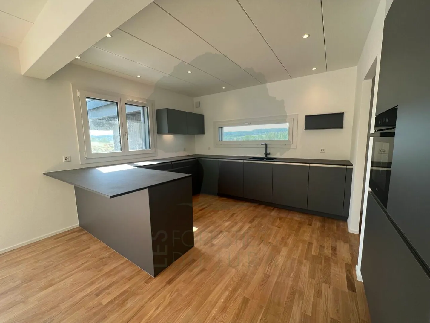 Superbes Minergie P Einfamilienhaus von 200m2 in Porrentruy - Foto 3 von 11