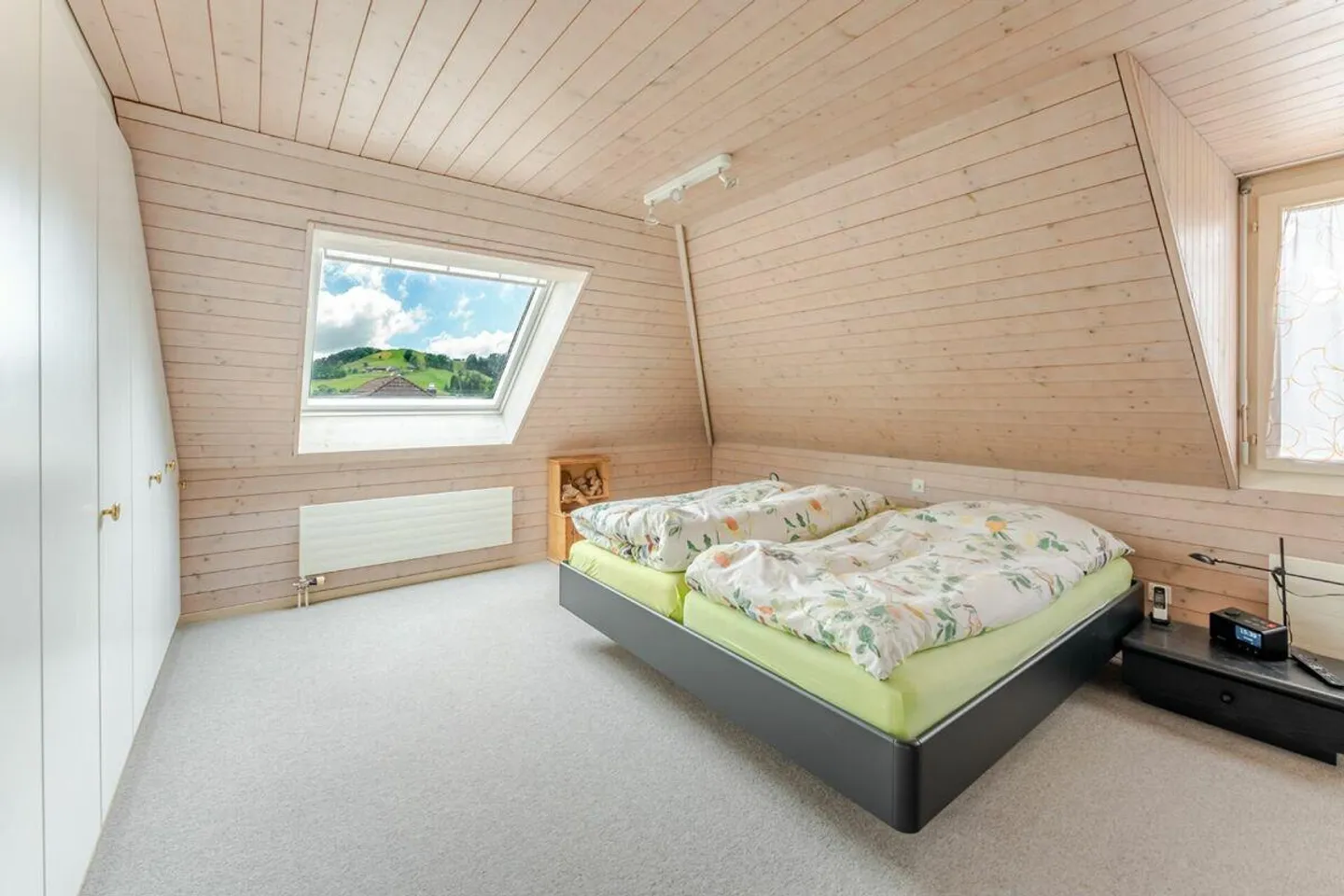 Casa unifamiliare di 6 stanze con appartamento - Foto 6 di 13