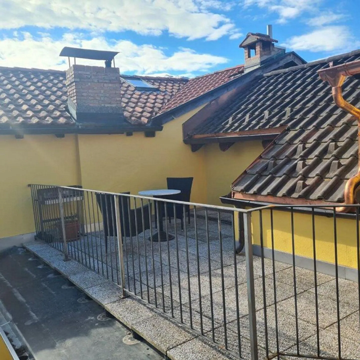 Romantico attico di 4 ½ locali, nel nucleo | Romantisches 4 ½ Zimme... - Foto 6 di 8