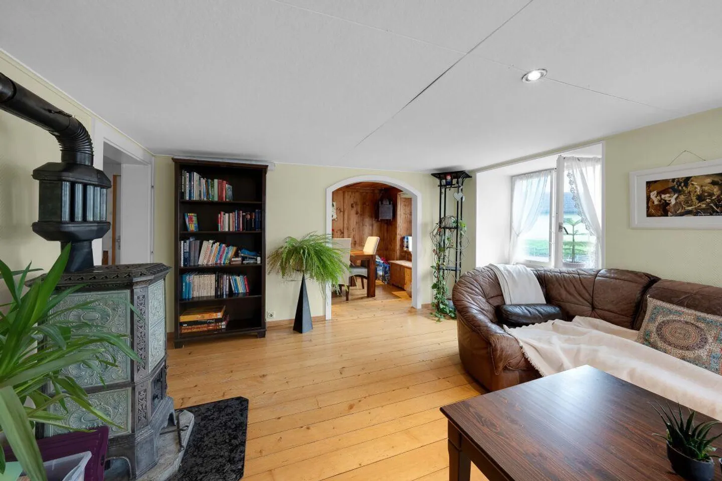 Appartement de 7 pièces - Photo 3 sur 10