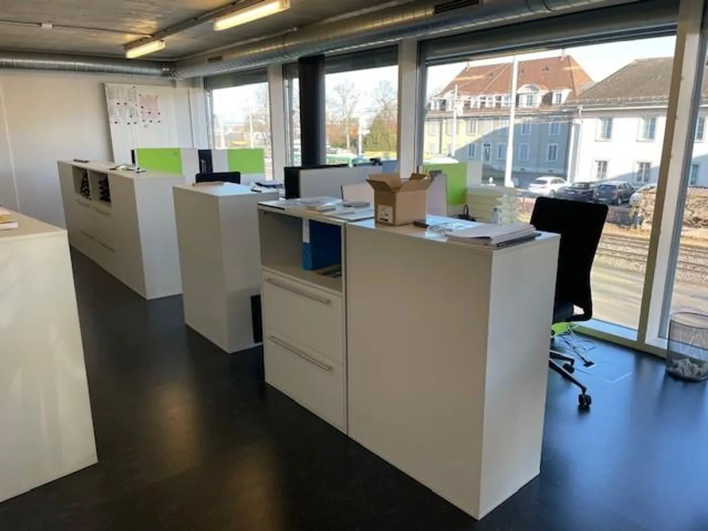 Spazio espositivo/ufficio in affitto presso M-Parc - Foto 4 di 7