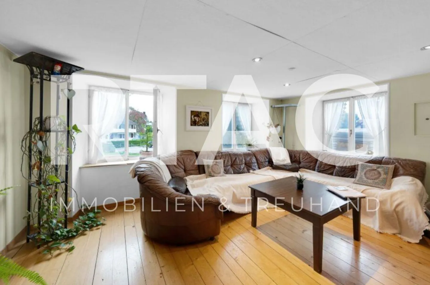 Appartement de 7 pièces - Photo 1 sur 10