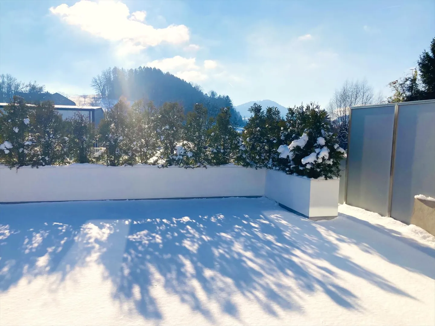 Bright Apartment with Terrace - Photo 10 of 15