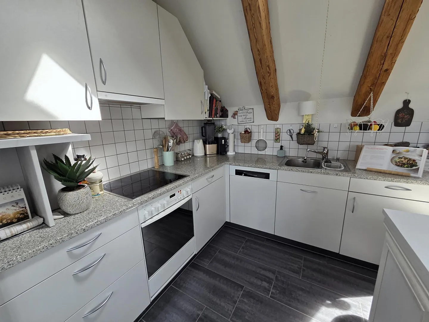 Appartamento in affitto - 2,5 stanze - Foto 7 di 10
