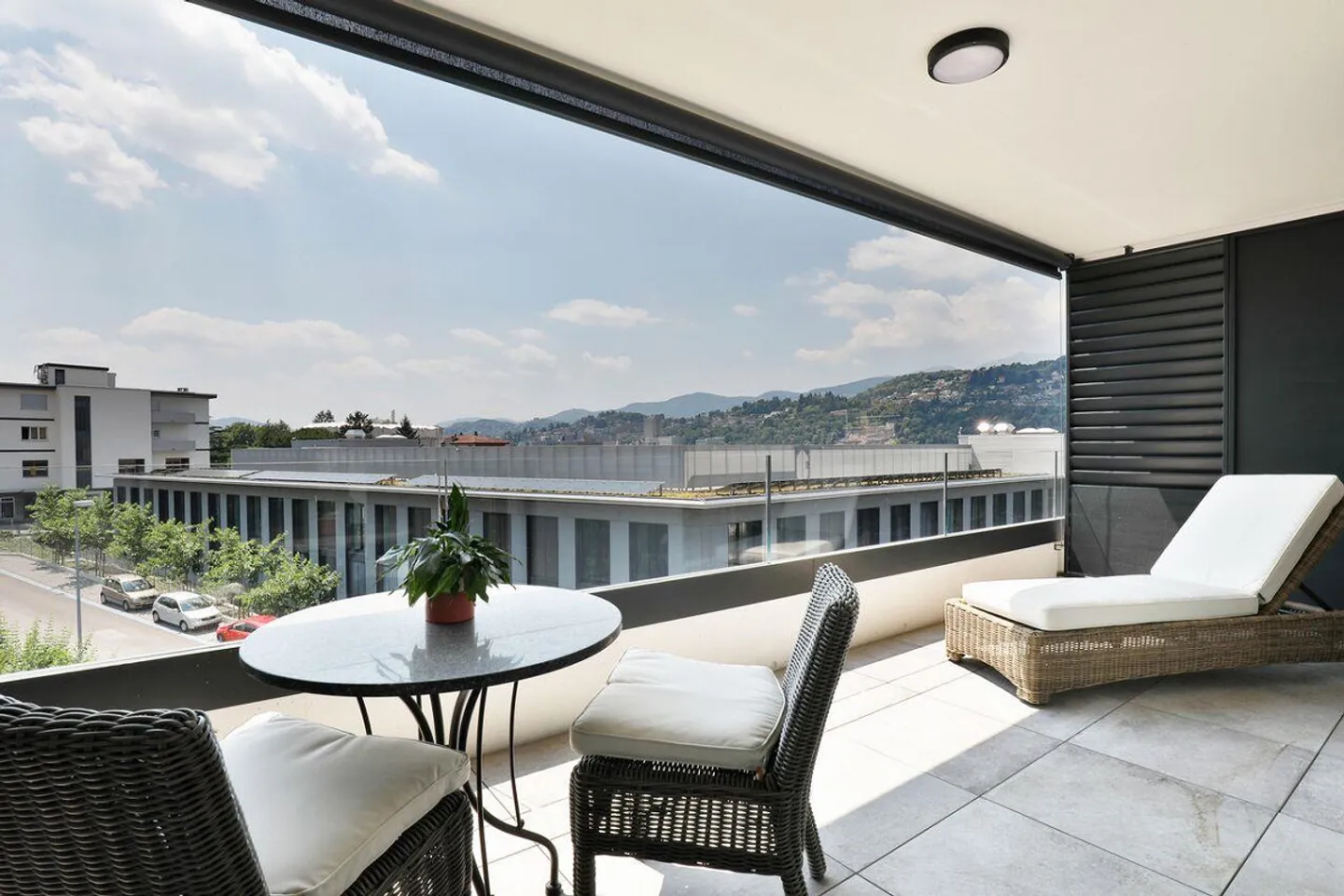 App. Lugano for rent – 2.5 rooms furnished in Pregassona - Photo 1 of 11