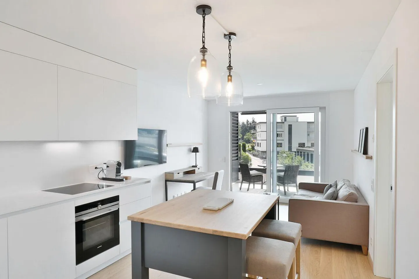 App. Lugano for rent – 2.5 rooms furnished in Pregassona - Photo 2 of 11