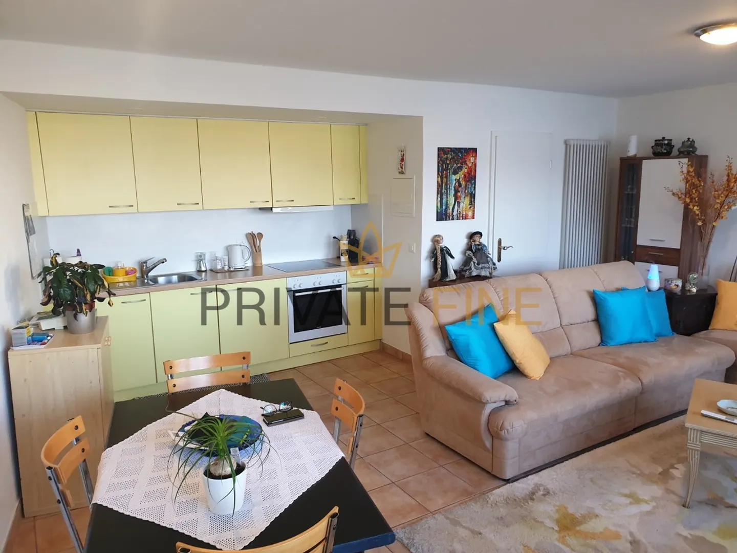 Stunning Villa with Lake View - Photo 12 of 14