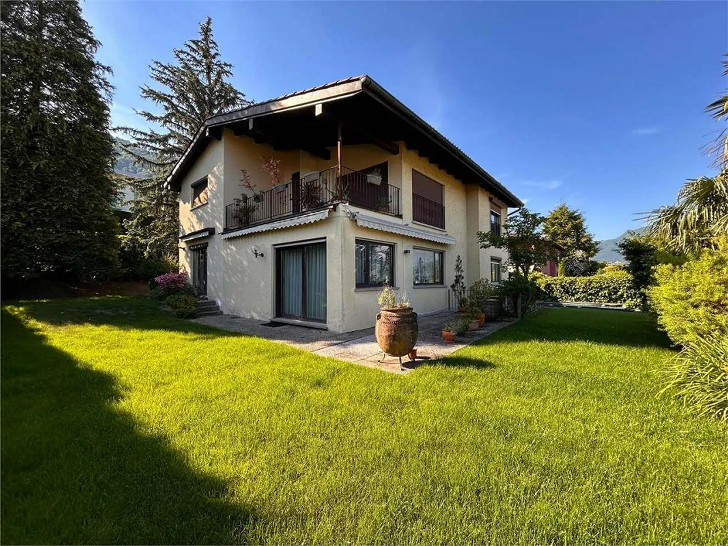 Magnifique villa de 9 pièces à Manno, Tessin - Photo 2 sur 13