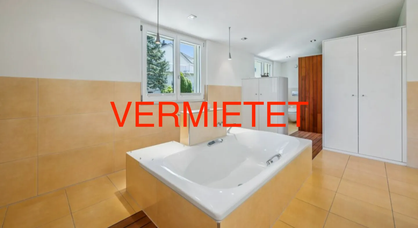 Villa mit Hallenbad & Seeblick - Foto 4 von 4