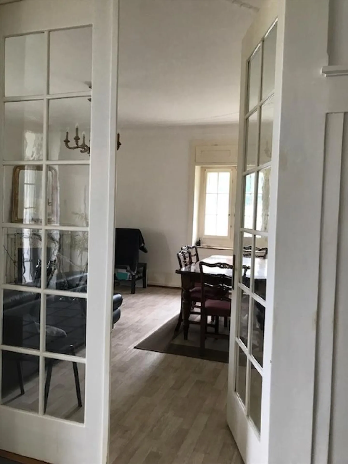 Pully, camera arredata in villa condivisa - Foto 4 di 5