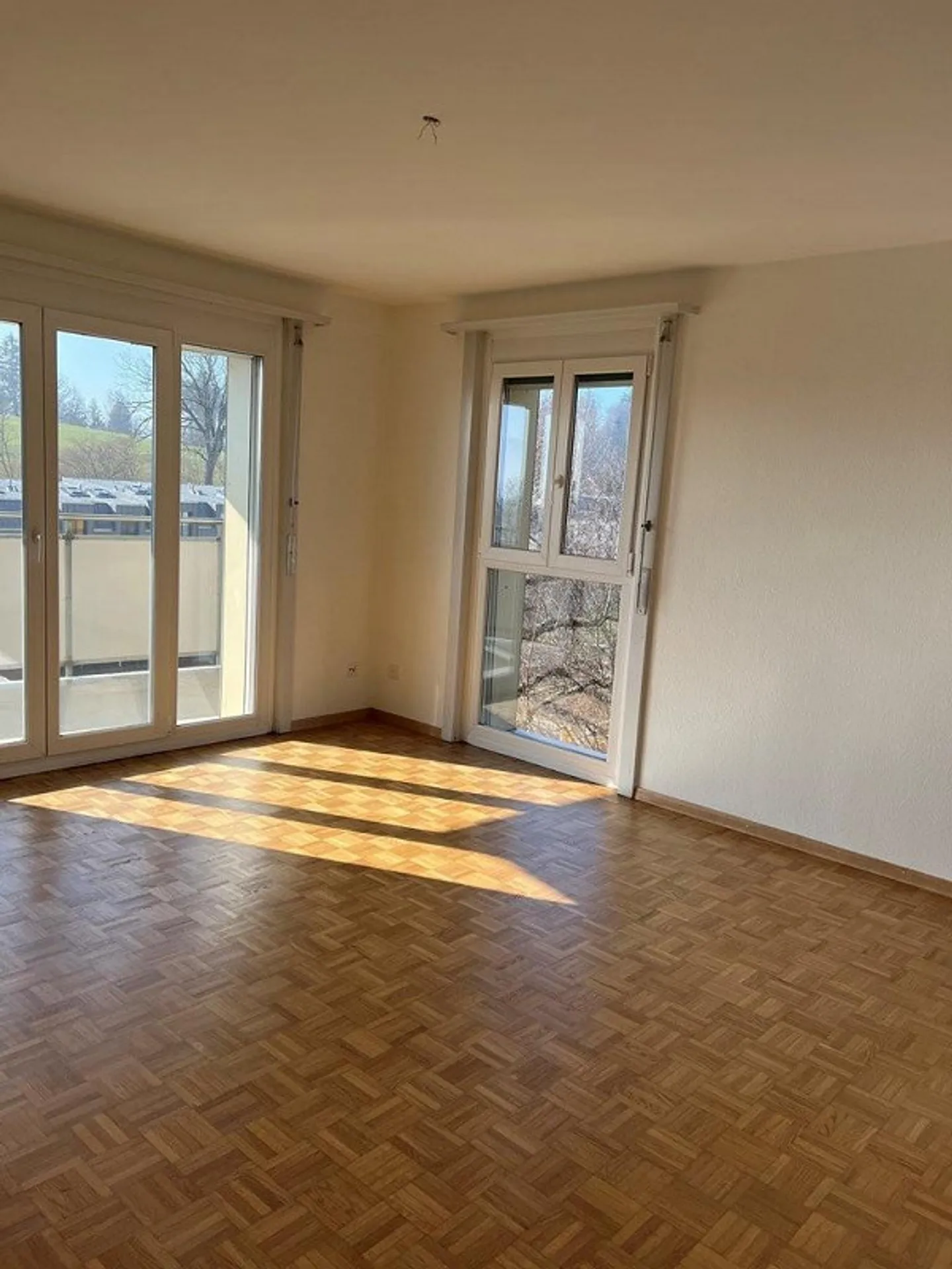 Appartement Charmant avec Vue sur la Campagne - Photo 4 sur 9