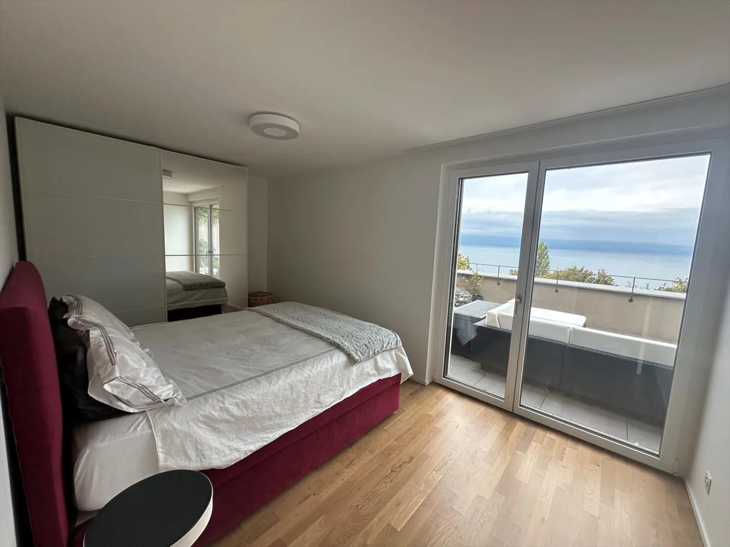 Appartamento 3.5 locali con vista mozzafiato sul lago - Foto 6 di 10