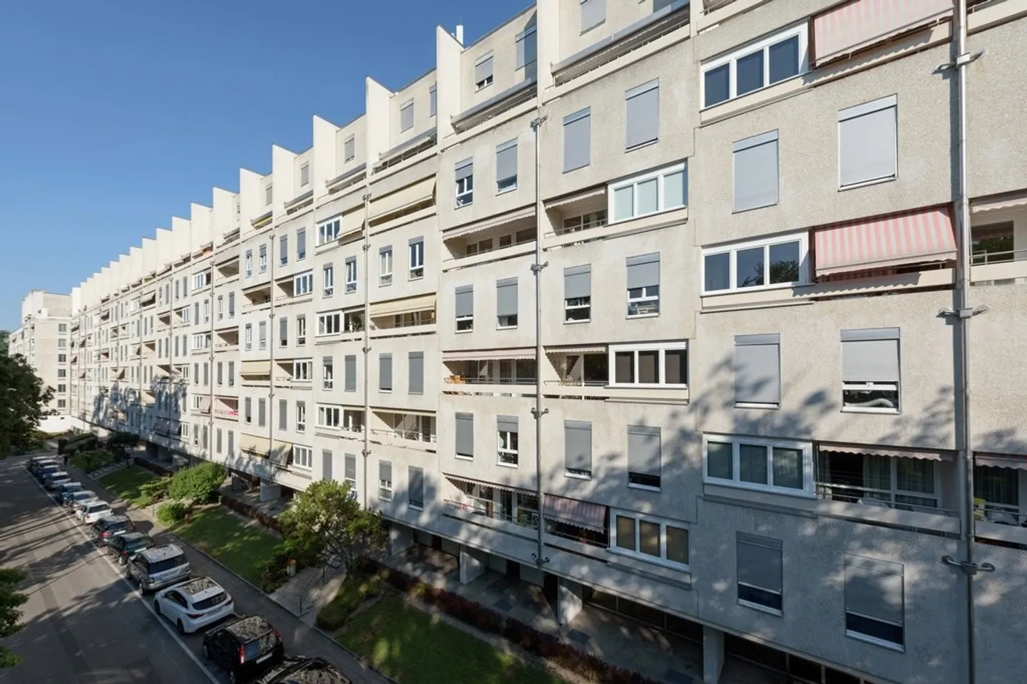 Parking space in the heart of Gradelle / Chêne-Bougeries - Photo 1 of 1