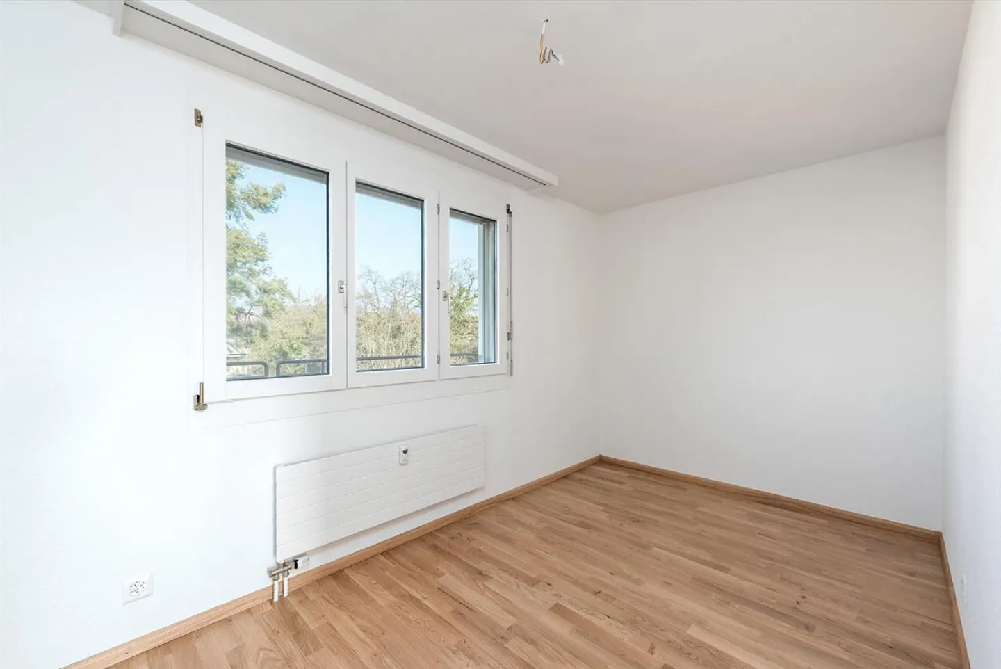Appartamento recentemente ristrutturato con vista sul verde in affitto - Foto 9 di 10