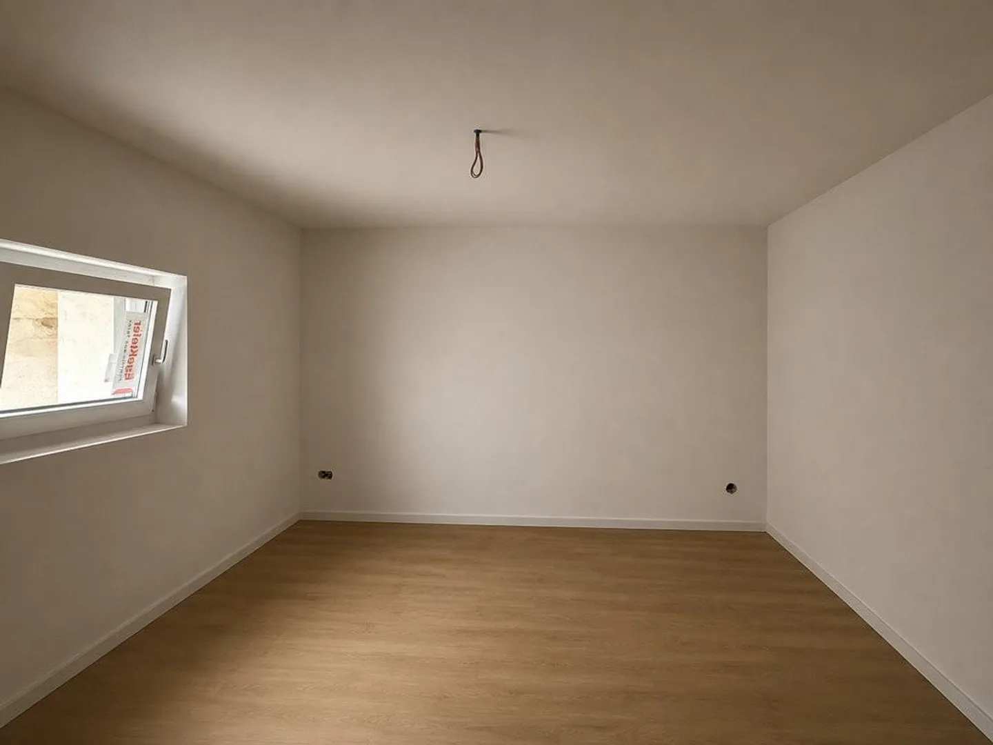 Première occupation après construction neuve - appartement moderne de 4,5 pièces - Photo 4 sur 11