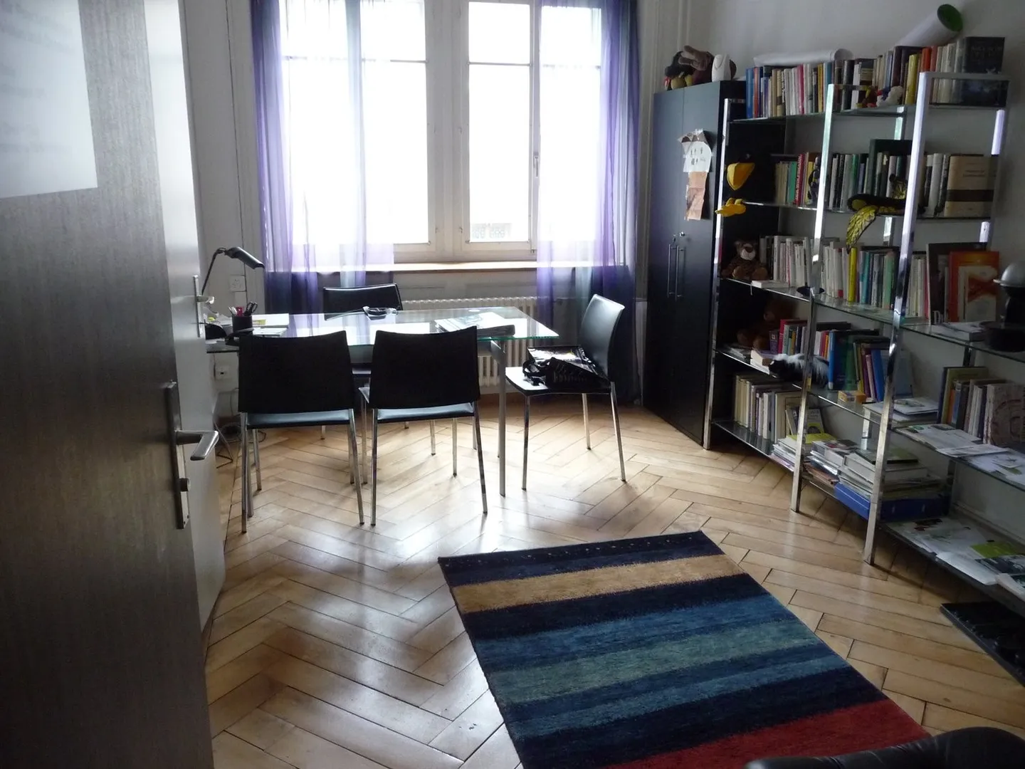 Spazio ufficio di circa 25m2 in una posizione centrale - Foto 3 di 4