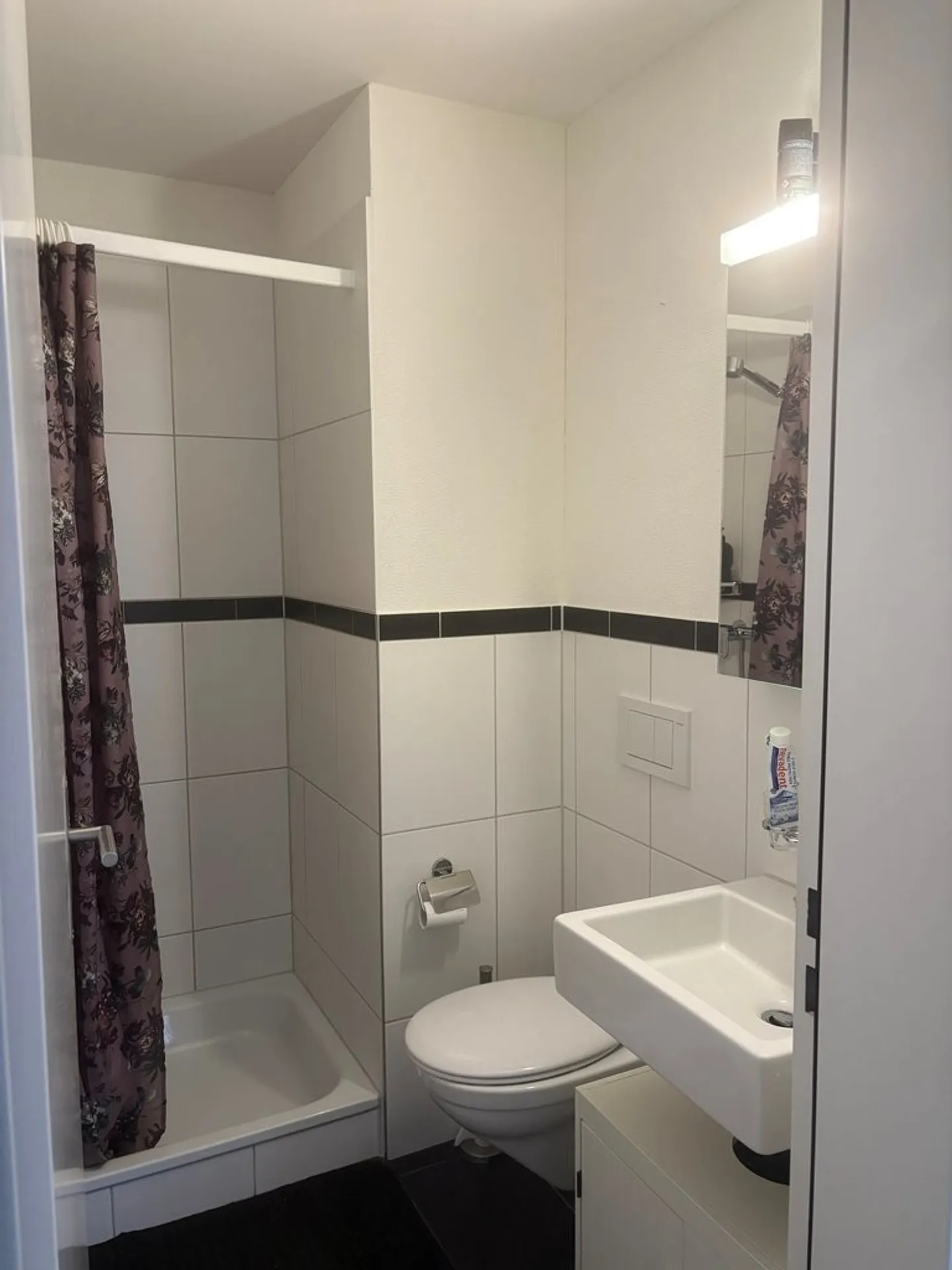 Modernes Appartement in Ruhiger Lage - Foto 7 von 8