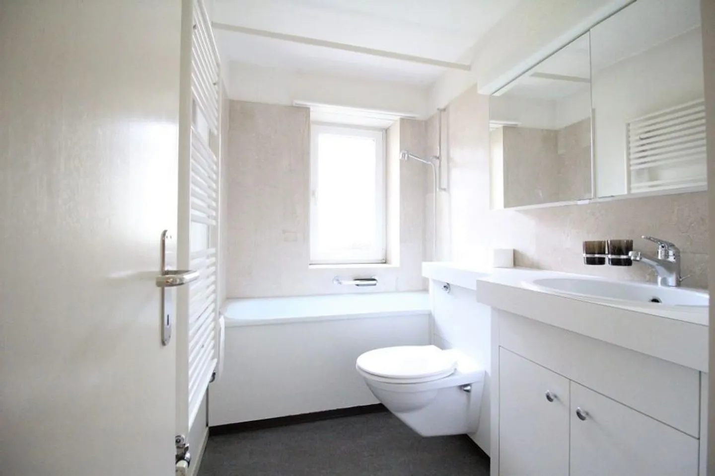 Gemütliche 4-Zimmerwohnung nahe des Rheinfalls - Foto 4 von 10