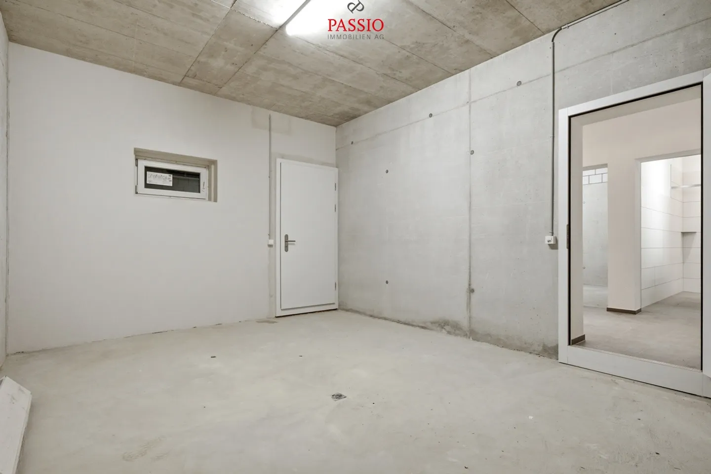Maison individuelle jumelée exclusive de 6,5 pièces avec jardin spacieux - Photo 36 sur 47