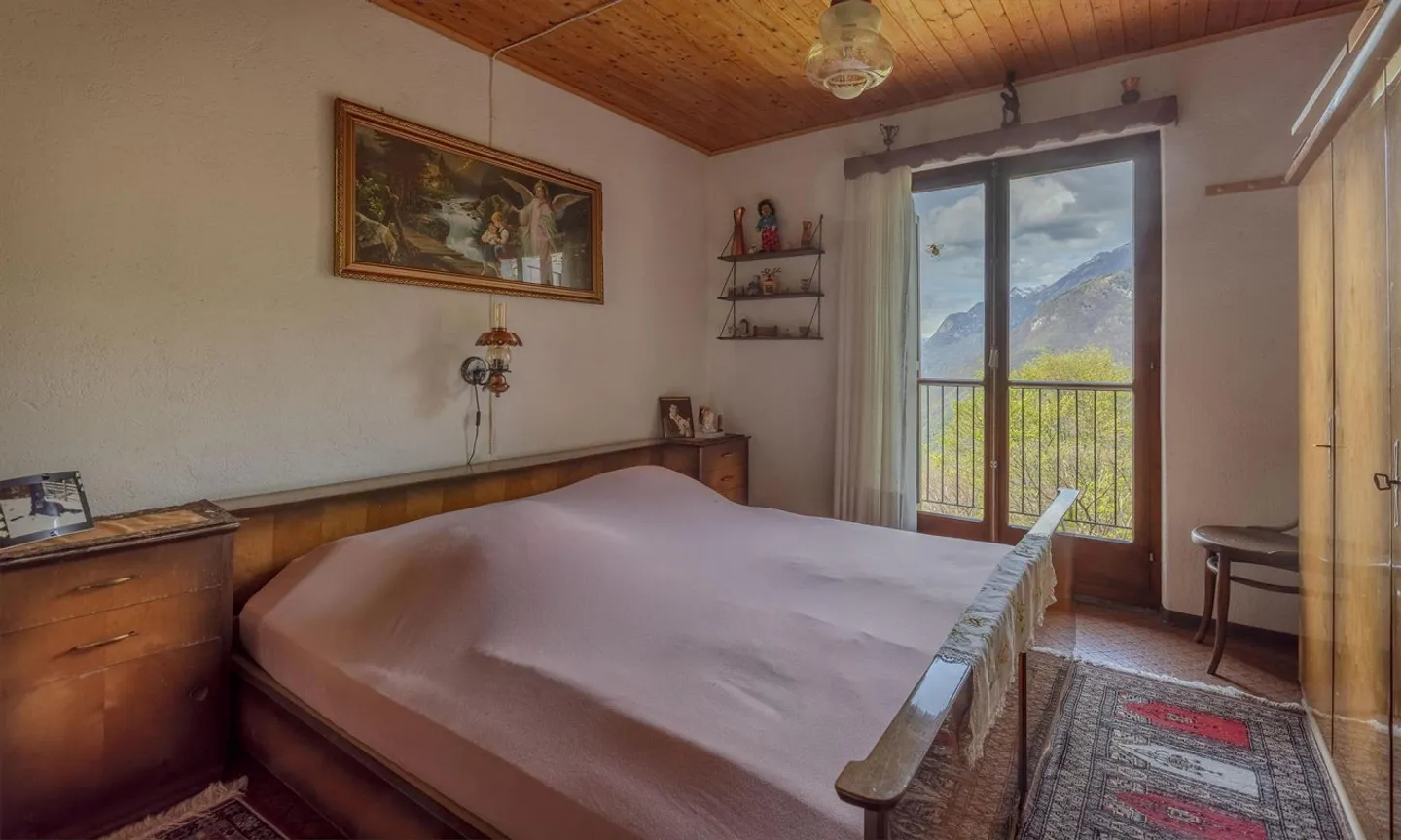 SECONDARY RESIDENCE - 2 FARMHOUSES WITH UNIQUE VIEW IN ARBEDO - Photo 5 of 9