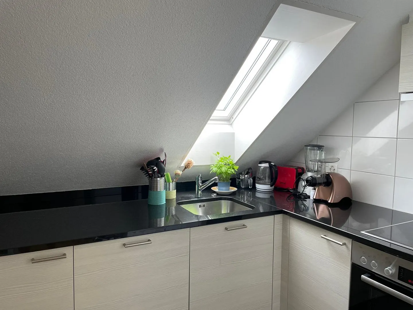 Loft accogliente di 2 1/2 stanze - Foto 7 di 12