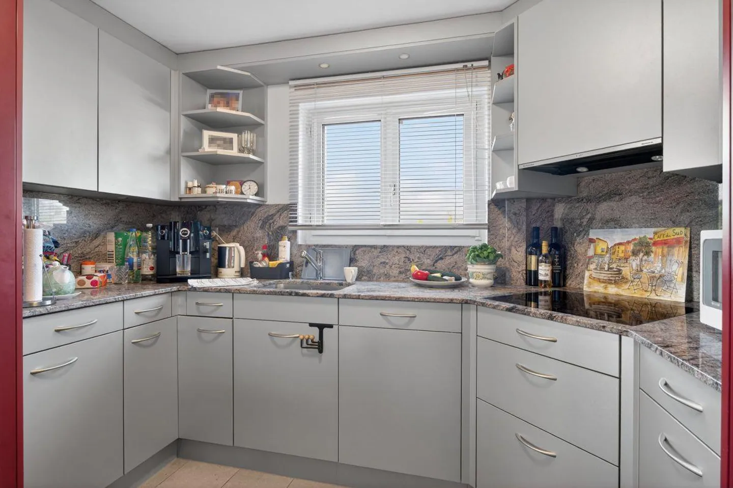 Edificio residenziale multigenerazionale con 2.065 m2 di spazi esterni - Foto 7 di 13