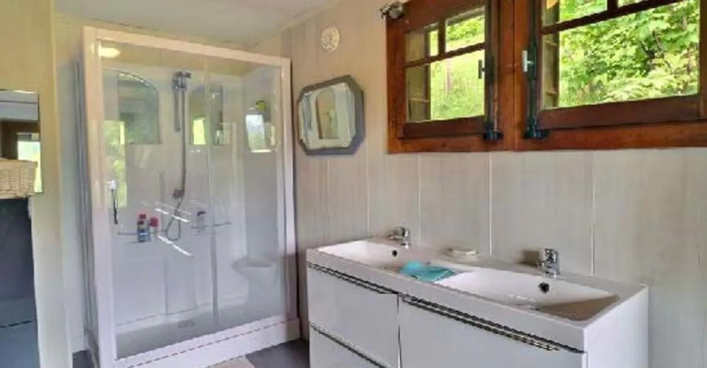 Private or investor, high potential chalet in Villars-sur-Ollon - Photo 11 of 13