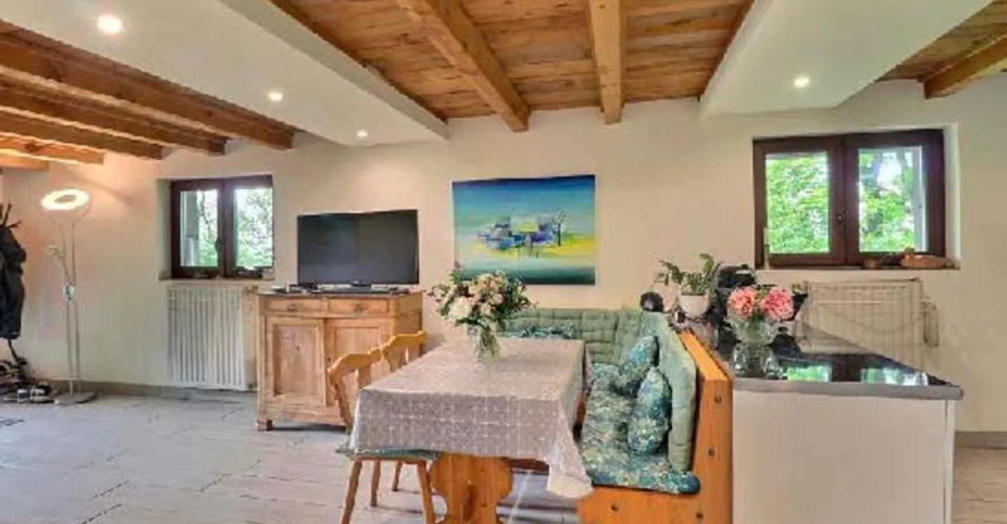 Private or investor, high potential chalet in Villars-sur-Ollon - Photo 5 of 13