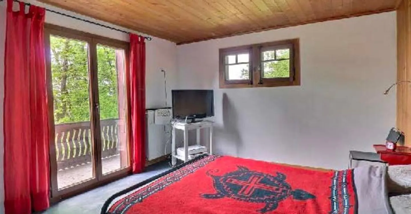 Private or investor, high potential chalet in Villars-sur-Ollon - Photo 8 of 13