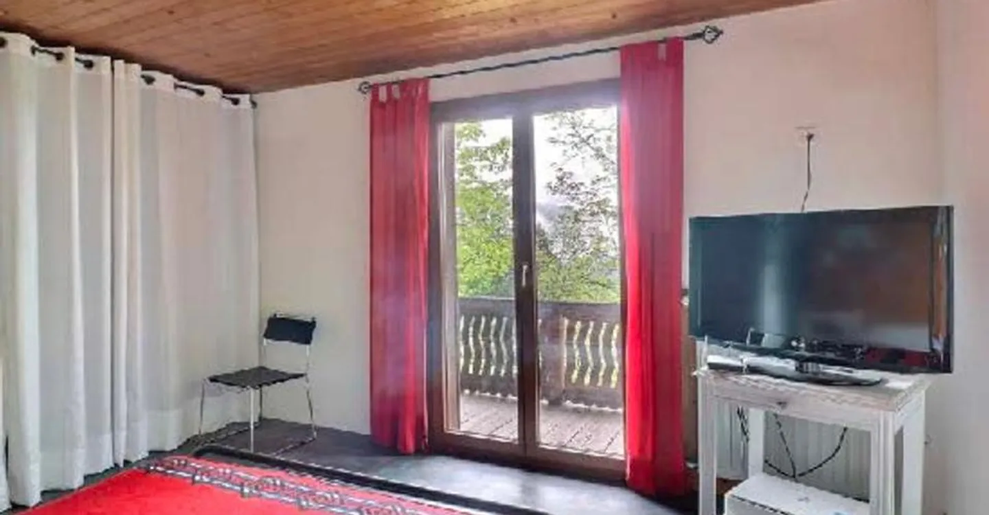 Private or investor, high potential chalet in Villars-sur-Ollon - Photo 9 of 13