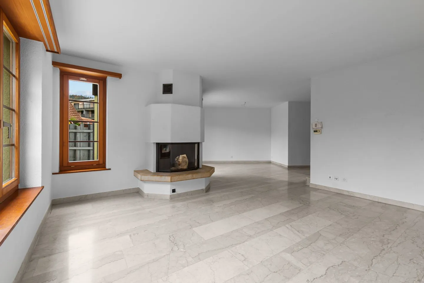 Maison semi-détachée de 6,5 pièces dans un emplacement privilégié à Zwingen ! - Photo 4 sur 17