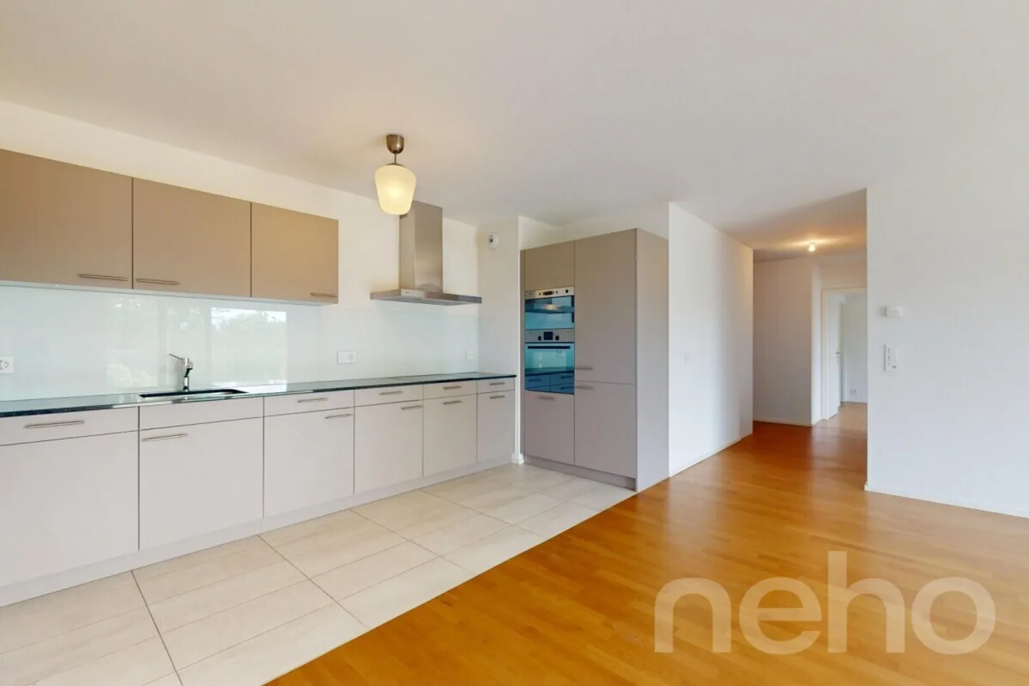 3.5 rooms with large balcony and two bathrooms in St-Sulpice - Photo 5 of 13