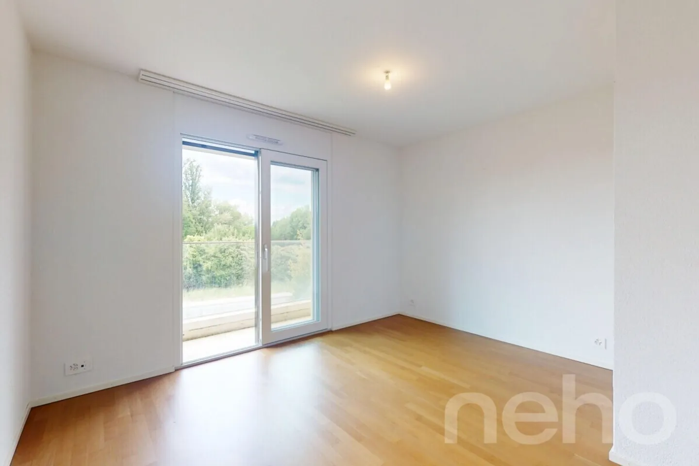 3.5 rooms with large balcony and two bathrooms in St-Sulpice - Photo 8 of 13