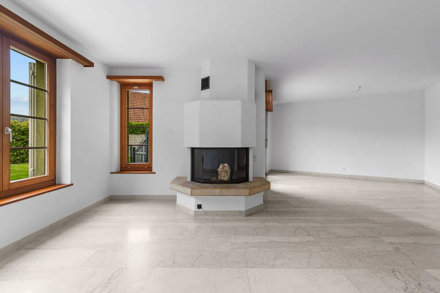 Maison semi-détachée de 6,5 pièces dans un emplacement privilégié à Zwingen ! - Photo 5 sur 17