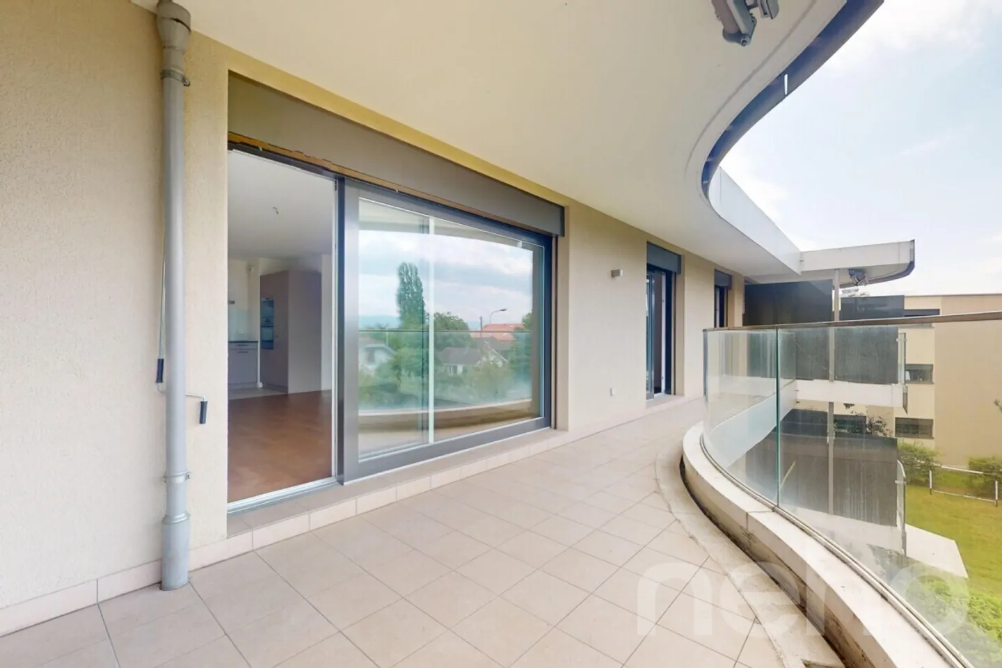 3.5 rooms with large balcony and two bathrooms in St-Sulpice - Photo 12 of 13