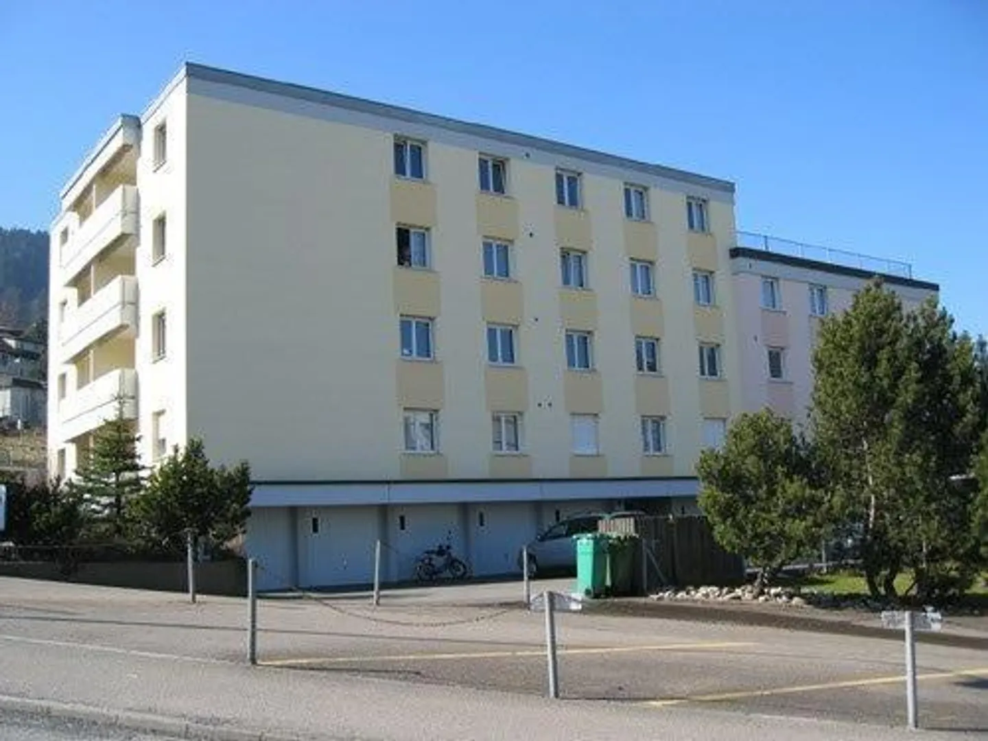 4.0 Room Apartment in Kriens - Photo 1 of 9