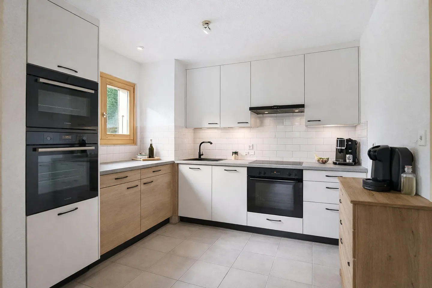 Authentic Alpine Retreat - Photo 4 of 14