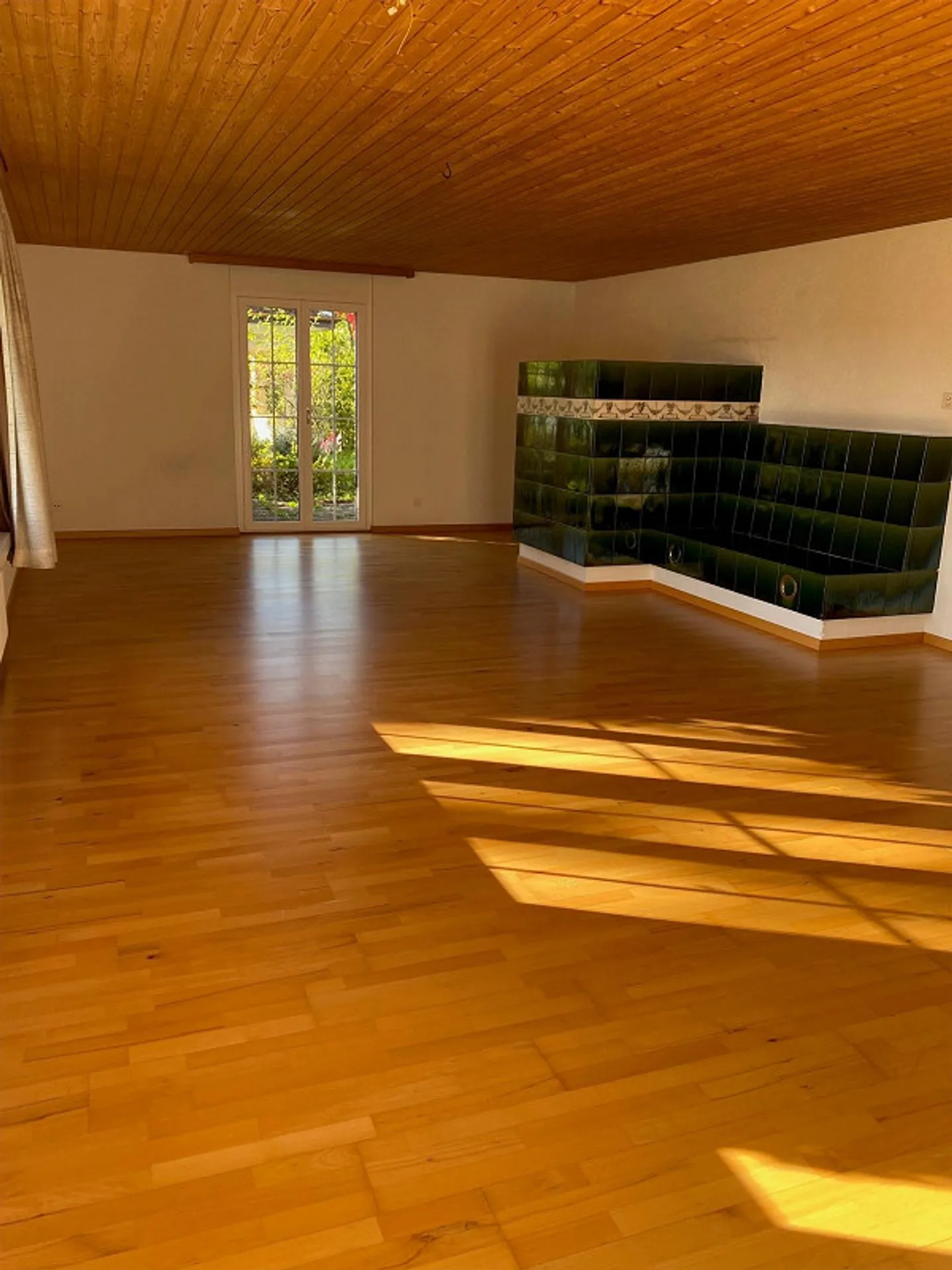 Casa unifamiliare di 11 stanze nel verde - Foto 7 di 12