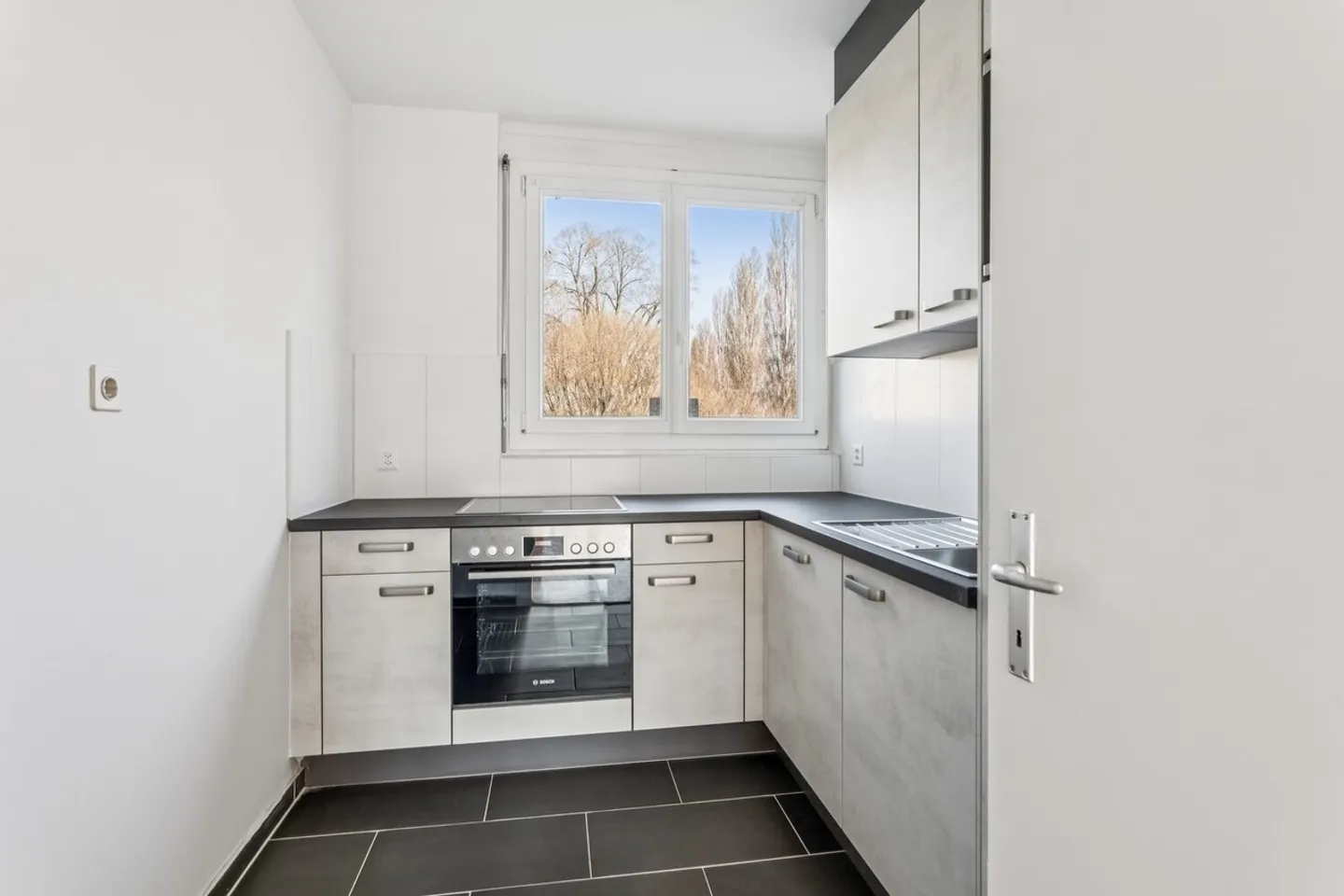 Première relocation après rénovation - Photo 3 sur 8