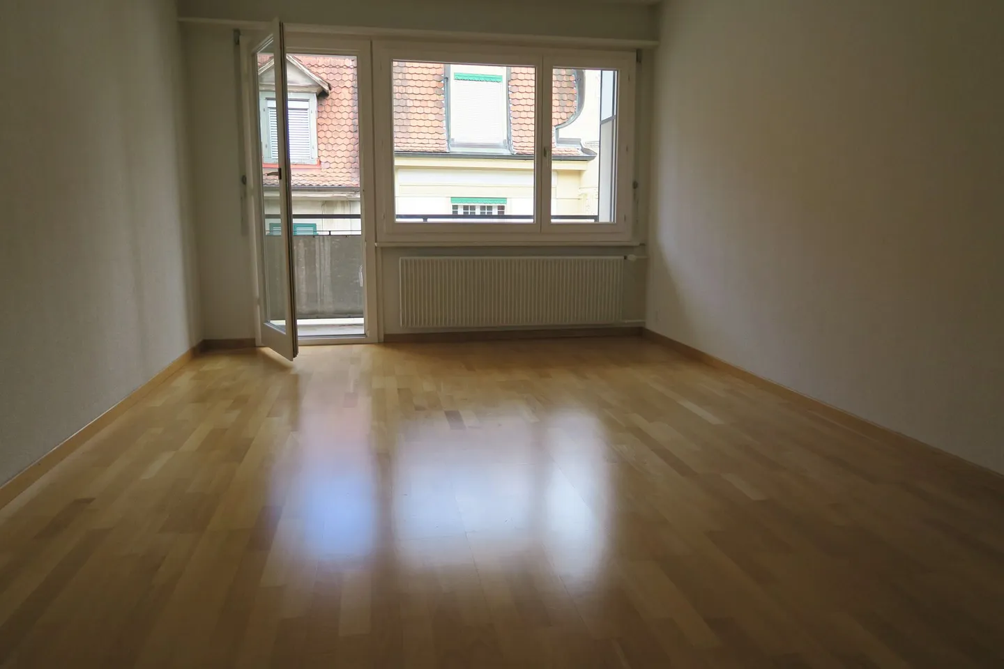 3-room apartment for rent in the city center - Photo 3 of 5