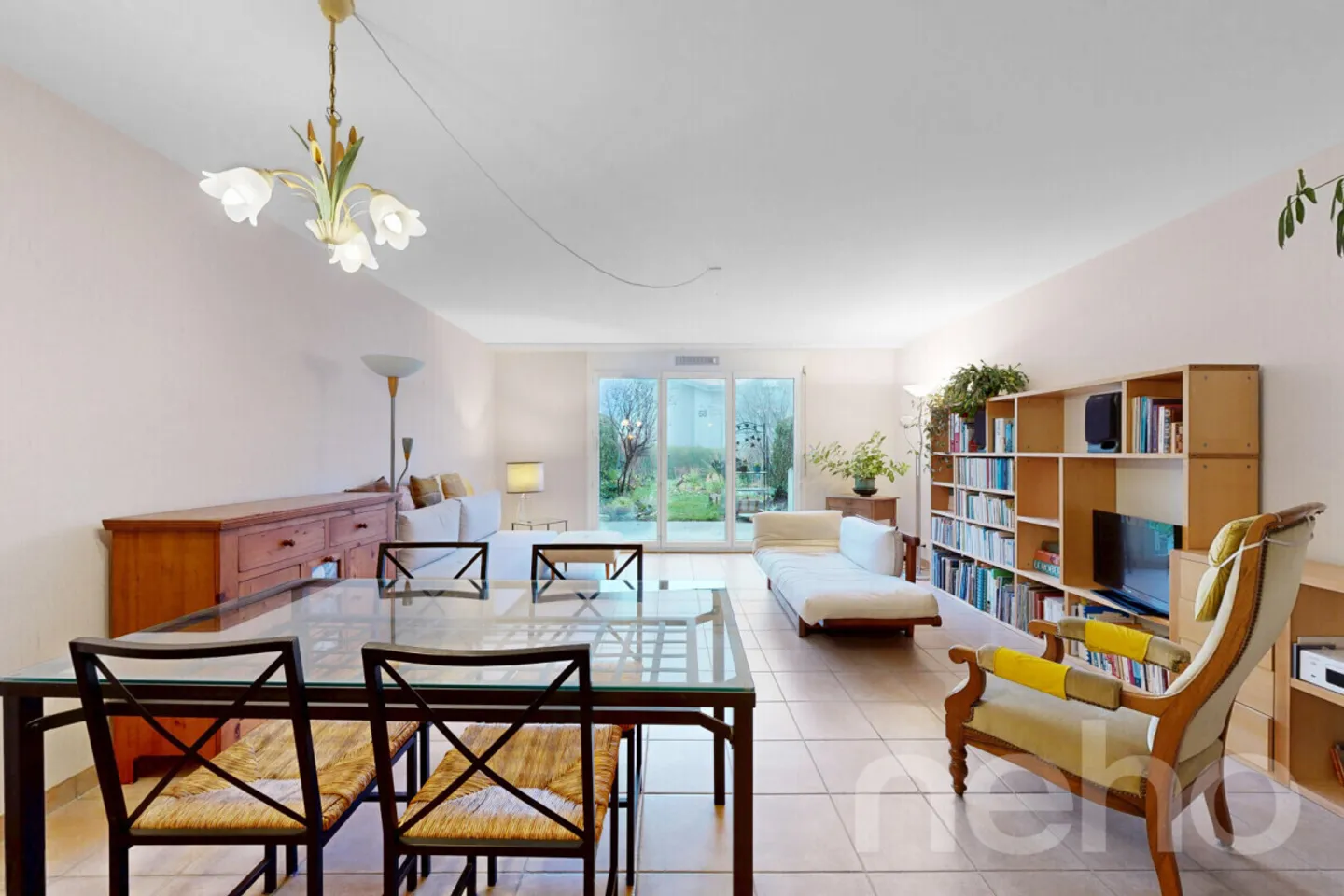 Superb 4.5-room duplex with garden in a peaceful location in Lausanne - Photo 3 of 12