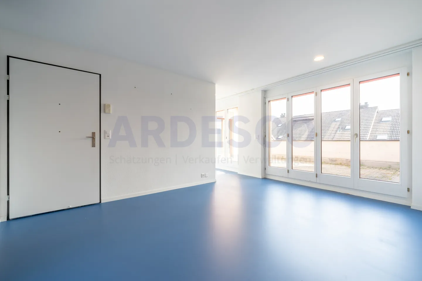Appartement élégant avec terrasse - Photo 9 sur 13