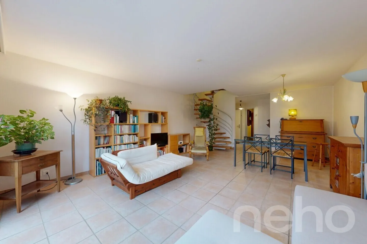 Superb 4.5-room duplex with garden in a peaceful location in Lausanne - Photo 4 of 12