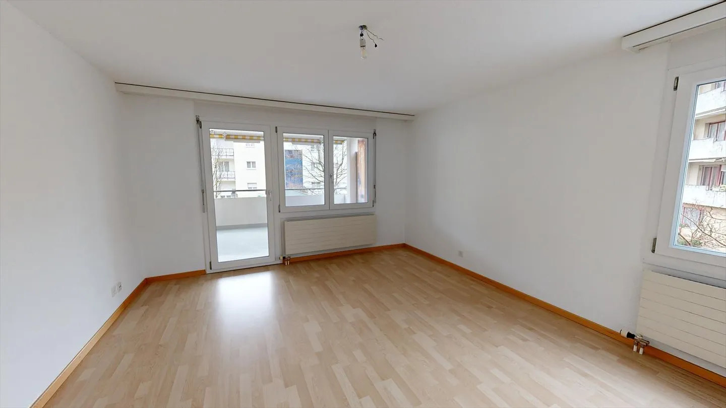 Appartement 4.5 pièces - Foto 3 von 10