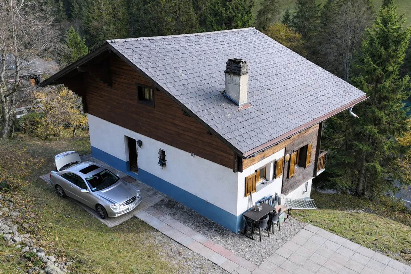 Authentic Alpine Retreat - Photo 12 of 14